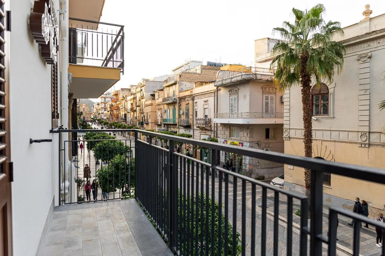 Bed & Breakfast Casa Vacanze del Corso Bagheria