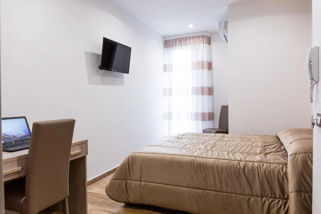 Casa Vacanze del Corso Bagheria Bed & Breakfast