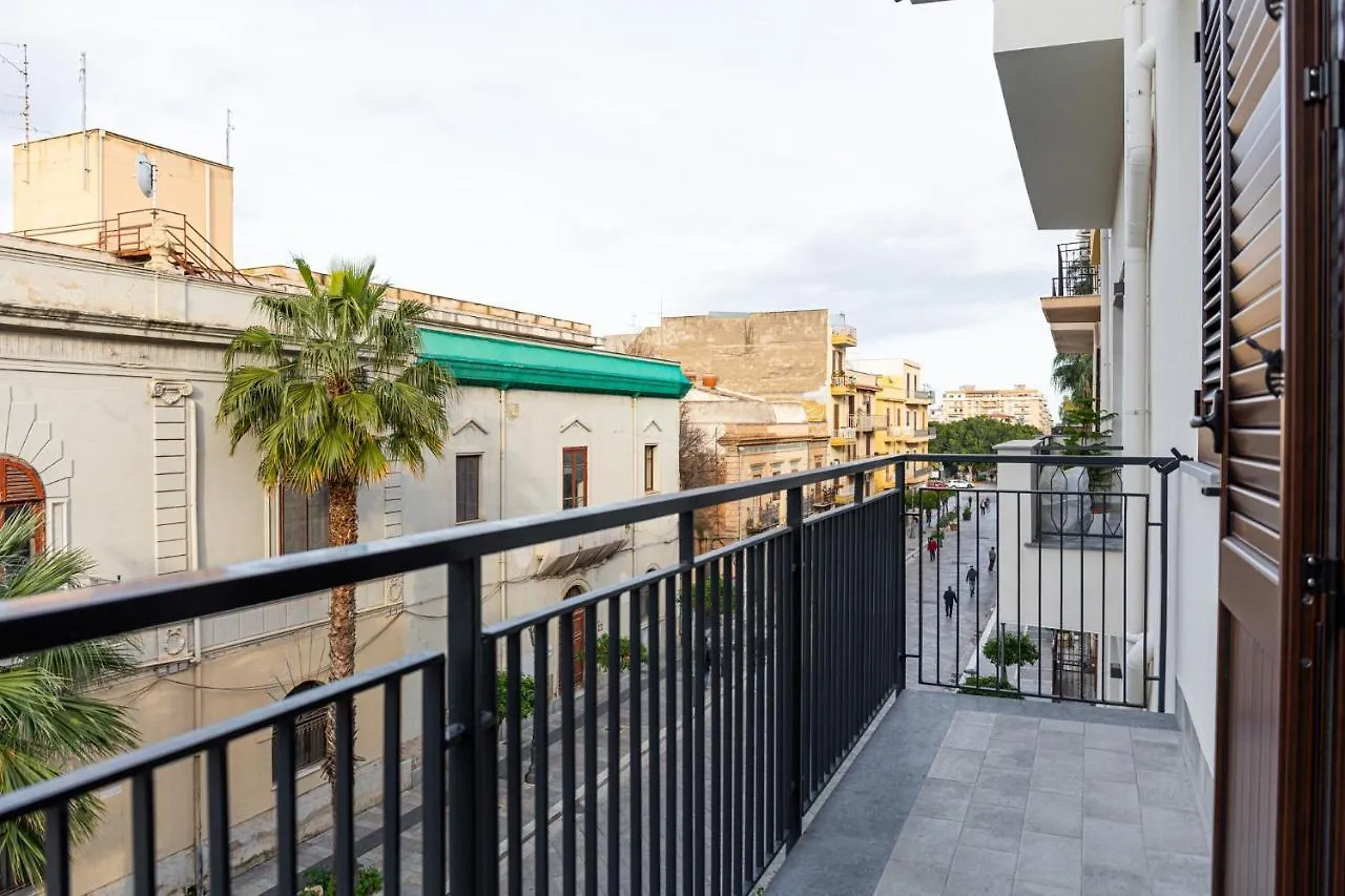 Casa Vacanze Del Corso Bagheria Bed & Breakfast